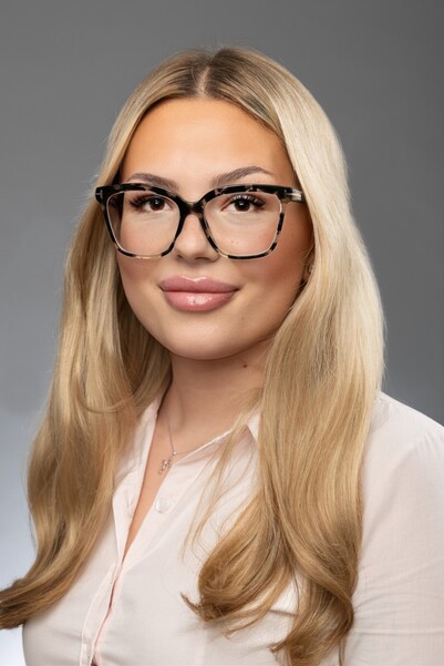 Julia Neu
